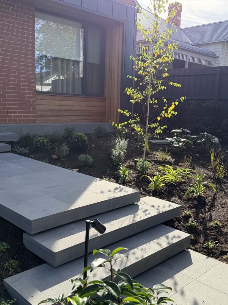 Floating bluestone steps