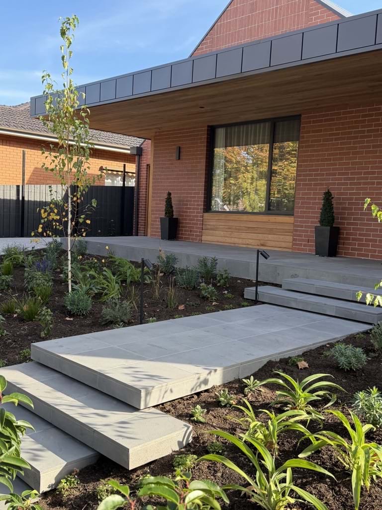 Floating bluestone steps